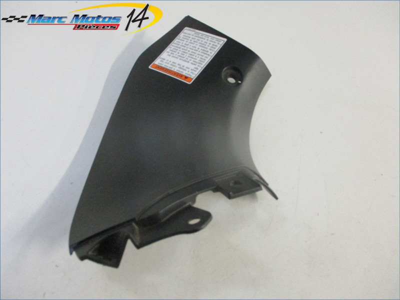 HABILLAGE DE TETE DE FOURCHE DROIT SUZUKI 1340 GSXR HAYABUSA 2012