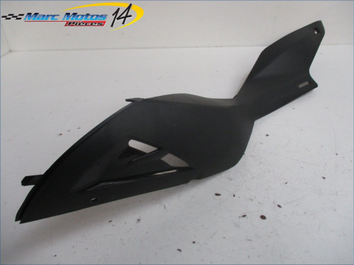 CACHE LATERAL INTERMEDIAIRE DROIT APRILIA 1000 RSV 2006