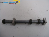 AXE DE ROUE ARRIERE APRILIA 750 SHIVER ABS 2010