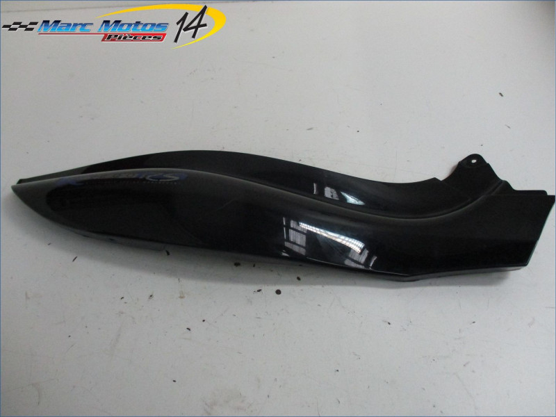 CACHE LATERAL DROIT BMW K1200RS 2001