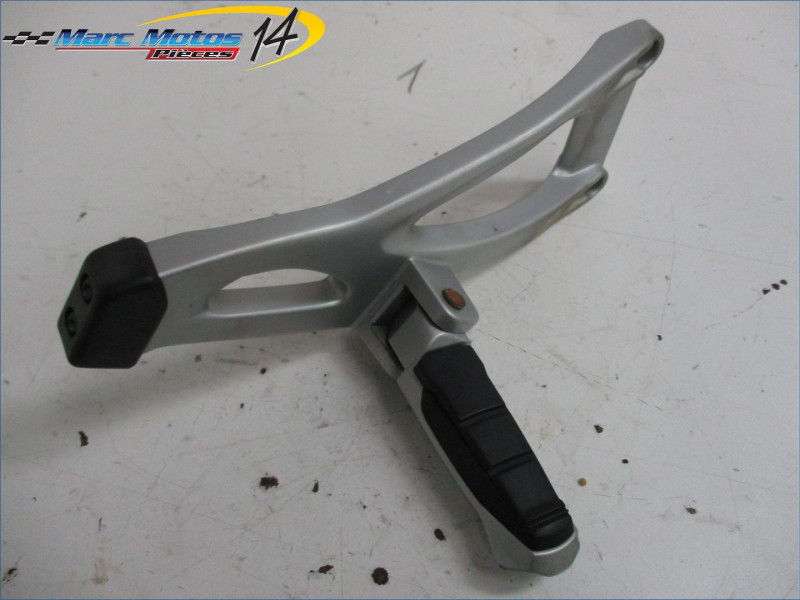 PLATINE ARRIERE DROITE BMW K1200RS 2001