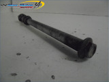 AXE DE ROUE ARRIERE KAWASAKI ER6 F 2006