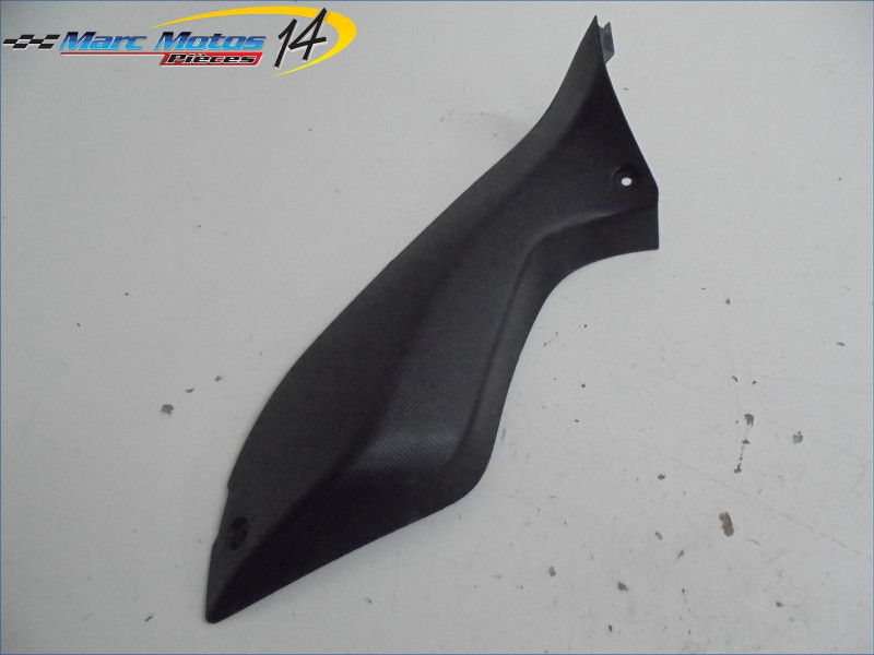 HABILLAGE DE TÊTE DE FOURCHE GAUCHE KAWASAKI ER6 F 2006