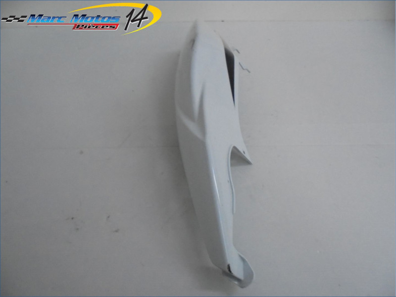 CACHE LATERAL DROIT SUZUKI 1000 GSXR 2008