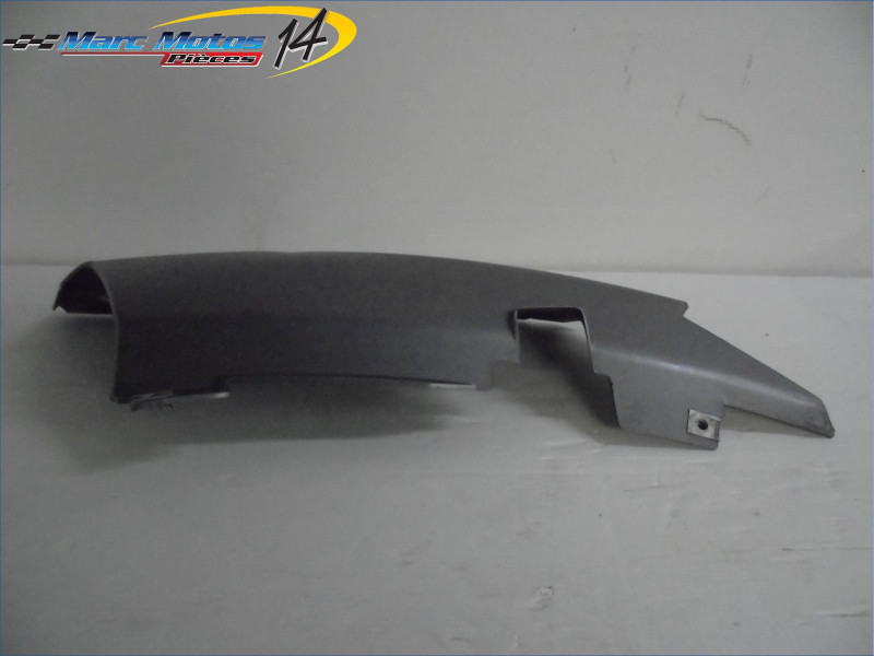 CACHE LATERAL DROIT APRILIA 1000 CAPONORD 2005