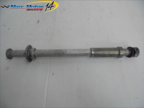 AXE DE ROUE ARRIERE HONDA 1300 ST PAN EUROPEAN ABS 2006