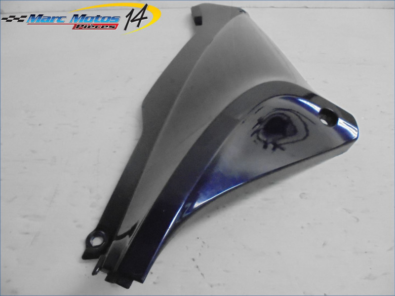 CACHE LATERAL DROIT HONDA 1300 ST PAN EUROPEAN ABS 2006