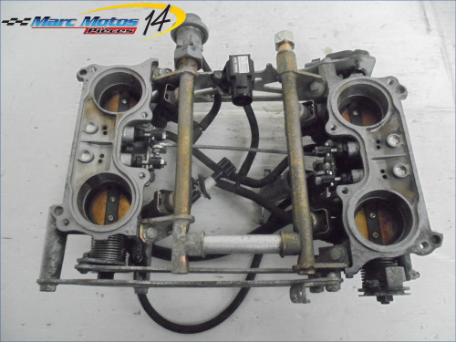 RAMPE D&#039;INJECTION HONDA 1300 ST PAN EUROPEAN ABS 2006