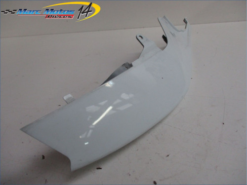 CACHE LATERAL DROIT SUZUKI 600 GSXR 2007