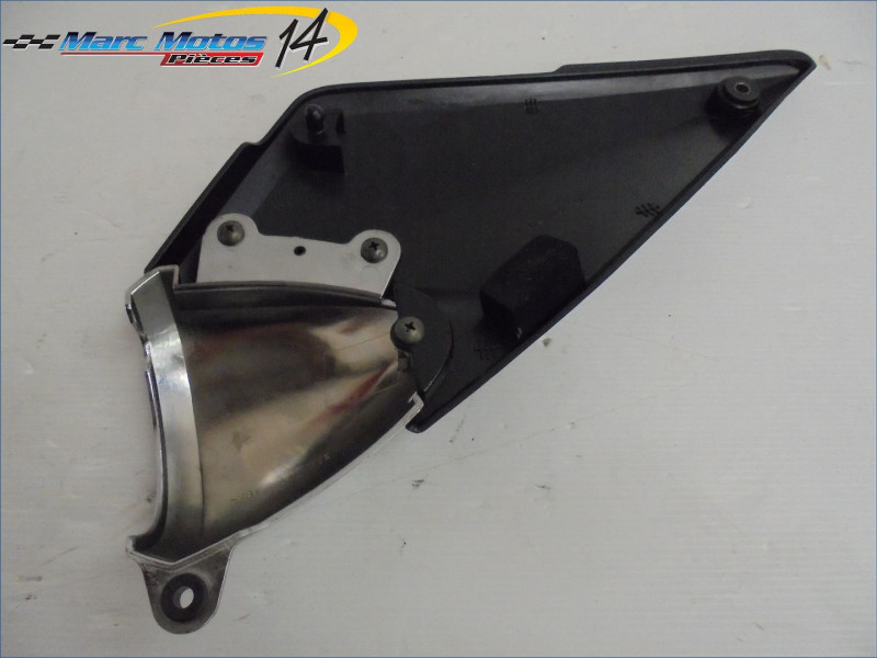 CACHE LATERAL GAUCHE SUZUKI 600 BANDIT N 2001