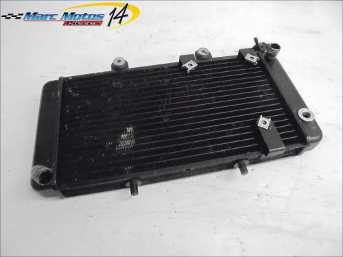 RADIATEUR D&#039;EAU APRILIA 650 PEGASO 1998