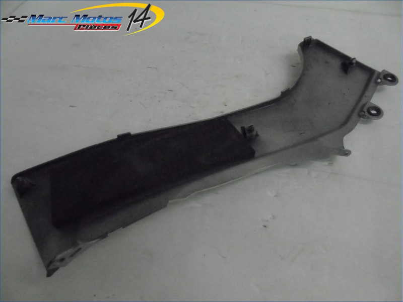 CACHE LATERAL INTERMEDIAIRE GAUCHE HONDA 700 INTEGRA 2012