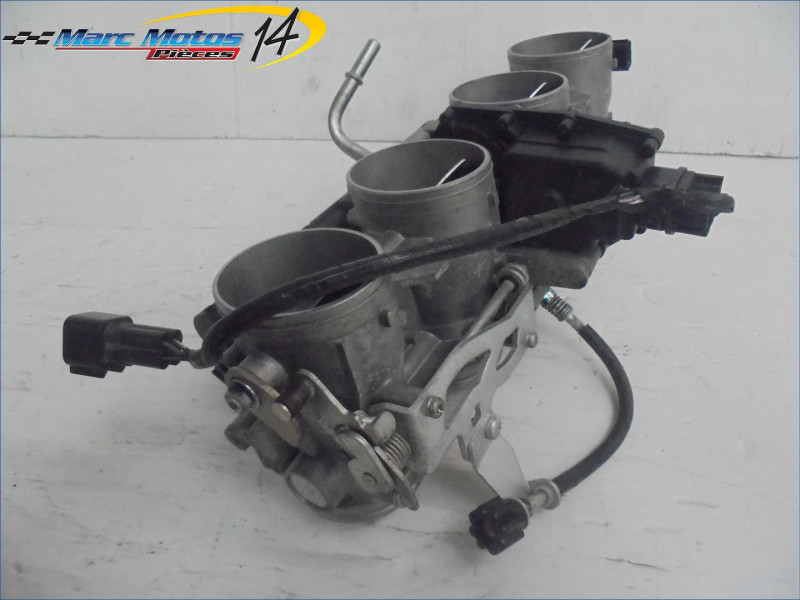 RAMPE D'INJECTION KAWASAKI Z750 N 2011