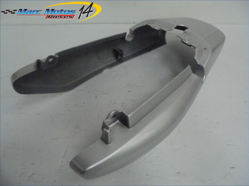 COQUE ARRIERE YAMAHA 125 YBR 2009