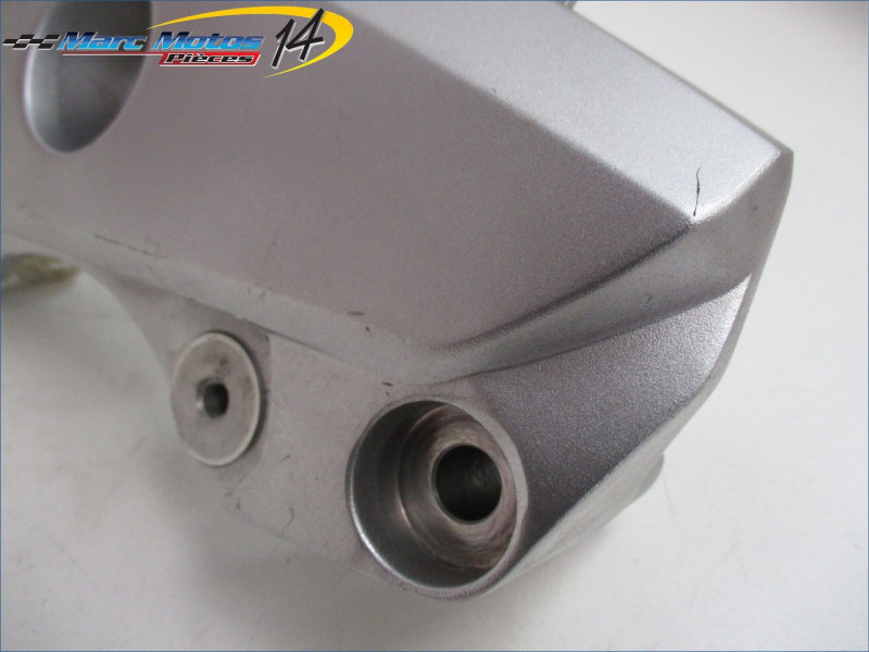 SUPPORT MOTEUR HONDA 600 HORNET 2012