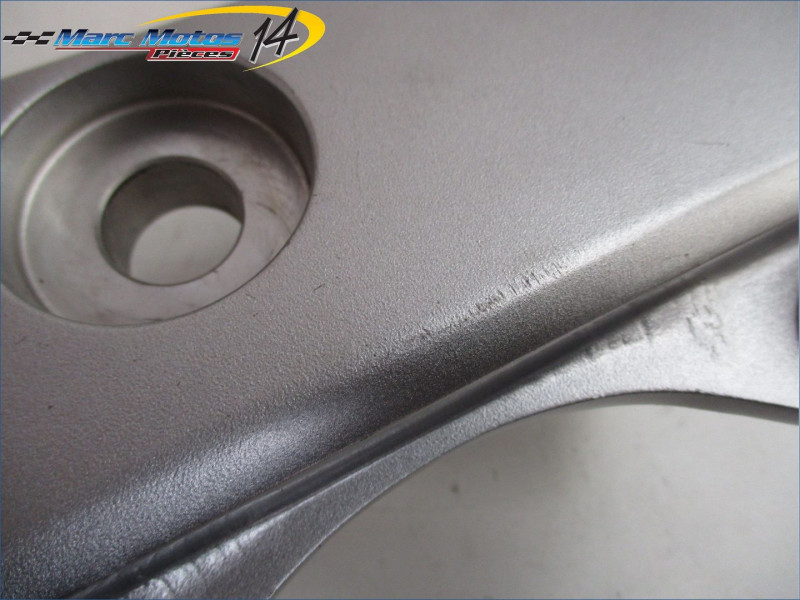 SUPPORT MOTEUR HONDA 600 HORNET 2012
