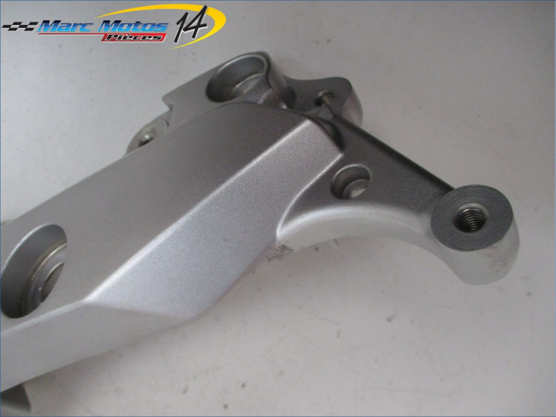 SUPPORT MOTEUR HONDA 600 HORNET 2012