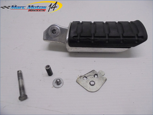 REPOSE-PIED ARRIERE GAUCHE HONDA 1300 ST PAN EUROPEAN ABS 2004