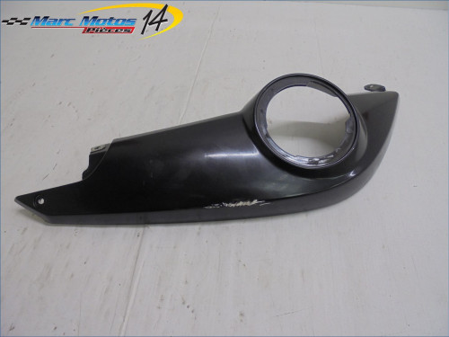 CACHE LATERAL DROIT BMW F800GT 2013