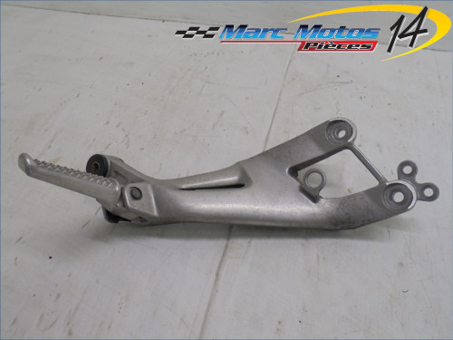 PLATINE ARRIERE DROITE HONDA 1100 CBR XX 2000