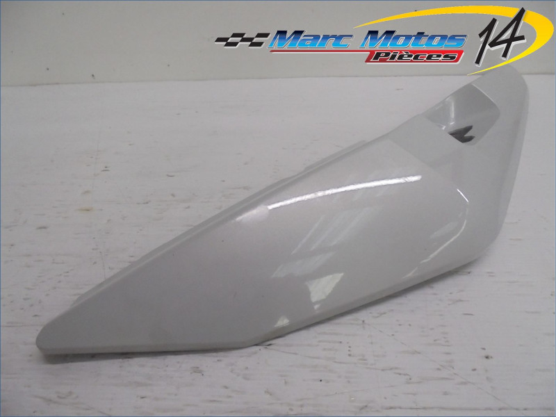 CACHE LATERAL GAUCHE BMW K1600GT 2012