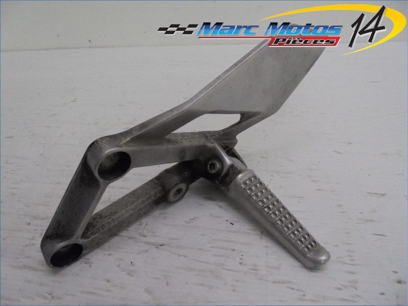 PLATINE AVANT GAUCHE HONDA 600 CBR F 1992