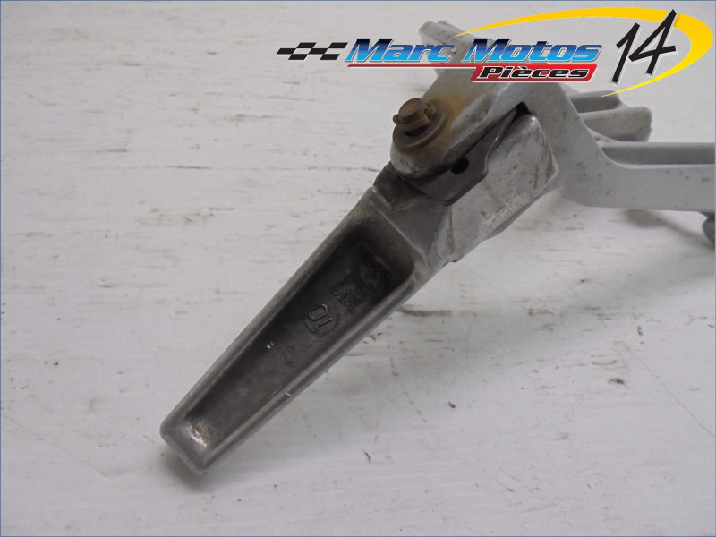 PLATINE ARRIERE GAUCHE HONDA 600 CBR F 2000