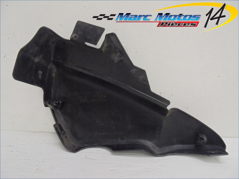 CACHE LATERAL INTERMEDIAIRE GAUCHE HONDA 600 CBF N 2005