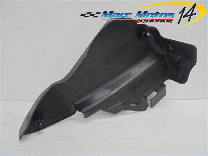 CACHE LATERAL INTERMEDIAIRE GAUCHE HONDA 600 CBF N 2005