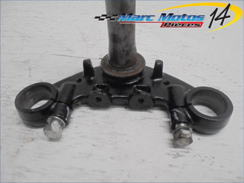 TE DE FOURCHE INFERIEUR YAMAHA 125 YBR 2011