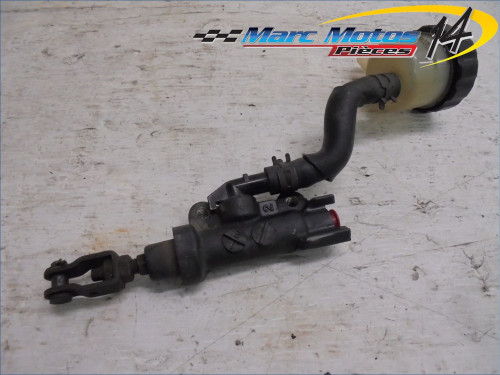 MAITRE CYLINDRE DE FREIN ARRIERE YAMAHA 600 XJS DIVERSION 1998