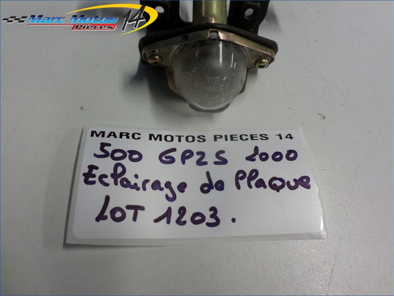 ECLAIRAGE DE PLAQUE KAWASAKI 500 GPZ S 2000