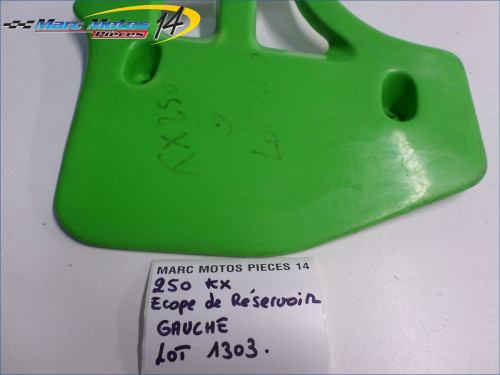 ECOPE DE RESERVOIR GAUCHE KAWASAKI 250 KX 