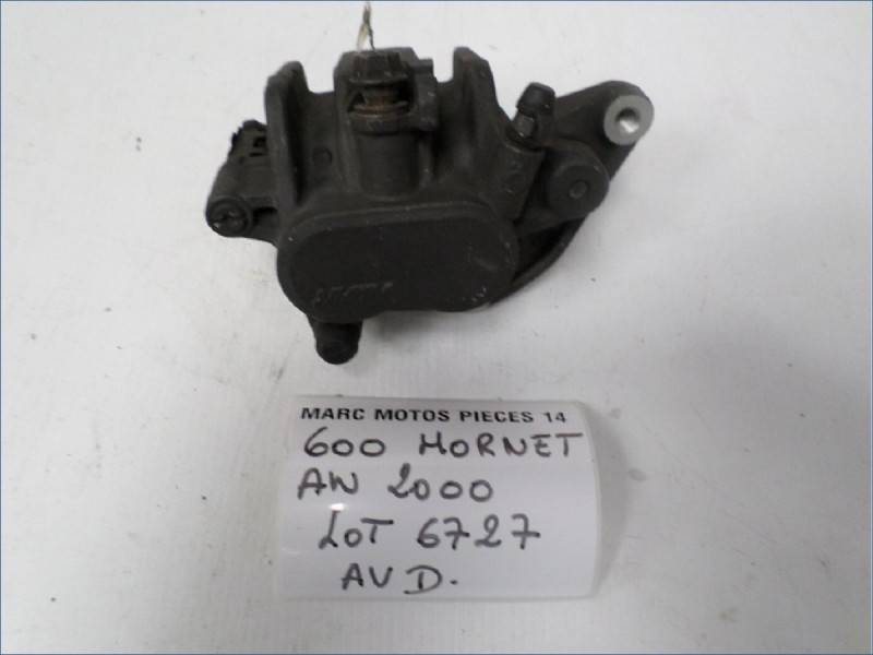 ETRIER DE FREIN AVANT DROIT HONDA 600 HORNET 2000