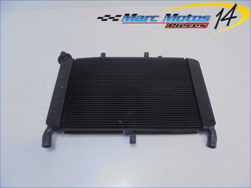 RADIATEUR D&#039;EAU YAMAHA MT09 TRACER 2016