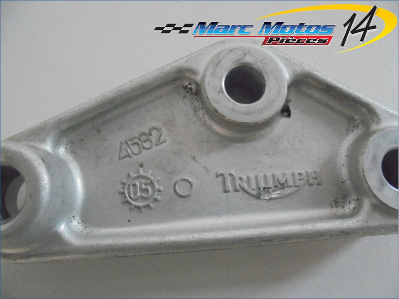 SUPPORT MOTEUR TRIUMPH 1050 SPEED TRIPLE 2005