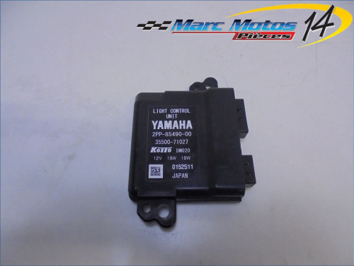 BOITIER ELECTRONIQUE D&#039;ECLAIRAGE YAMAHA MT09 TRACER 2016