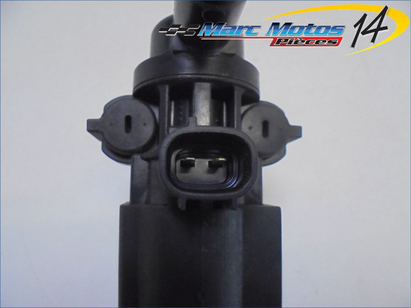 CLAPET DE RECYCLAGE DES GAZ YAMAHA MT09 TRACER 2016