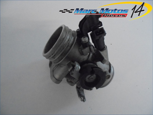 RAMPE D&#039;INJECTION BMW F650GS 2000