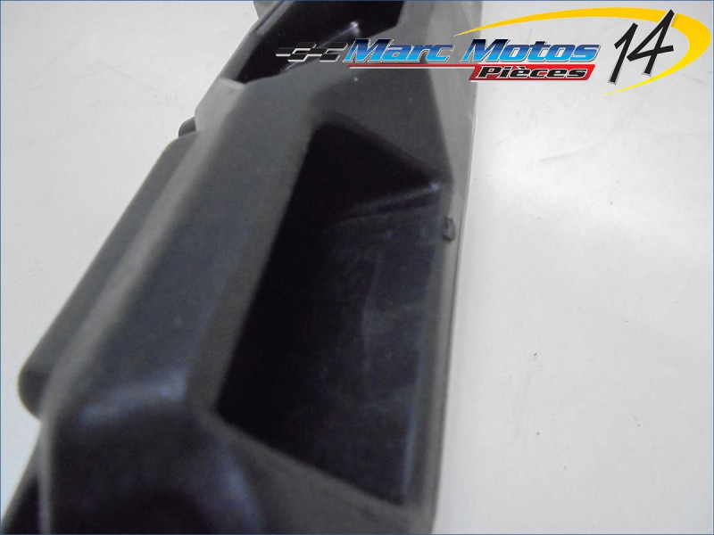 SUPPORT DE VALISES YAMAHA MT09 TRACER 2016