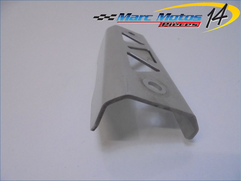 ECOPE DE RADIATEUR GAUCHE SUZUKI 650 SV S 2005