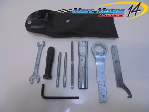 TROUSSE A OUTILS SUZUKI 650 SV S 2005