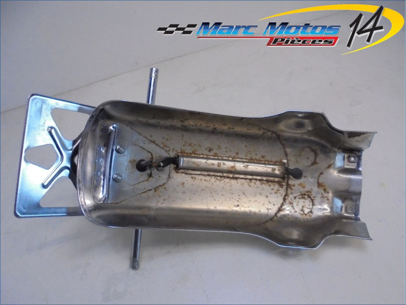 GARDE BOUE ARRIERE HONDA 125 CMC 1991