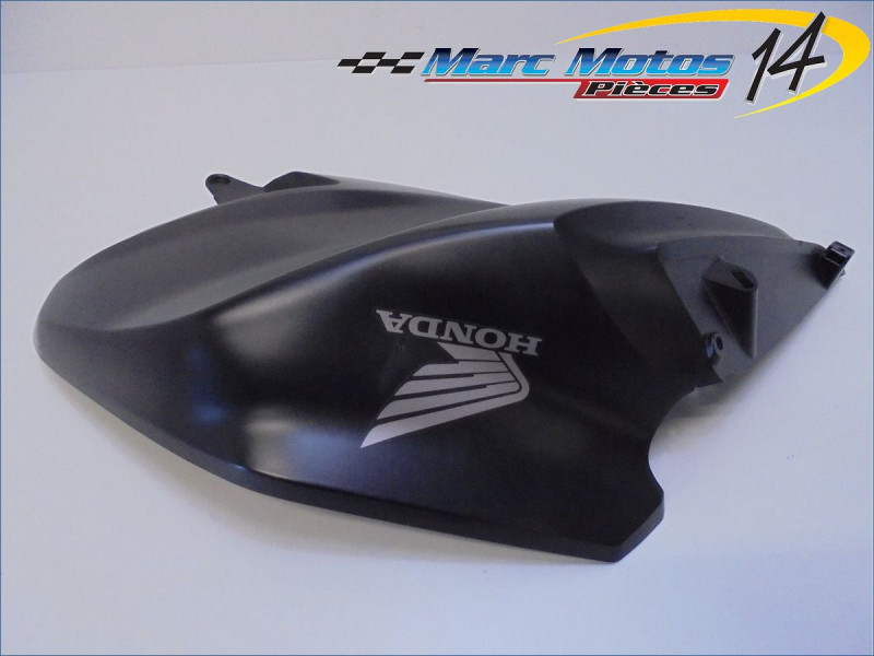 ECOPE DE RESERVOIR DROITE HONDA CB125R 2018