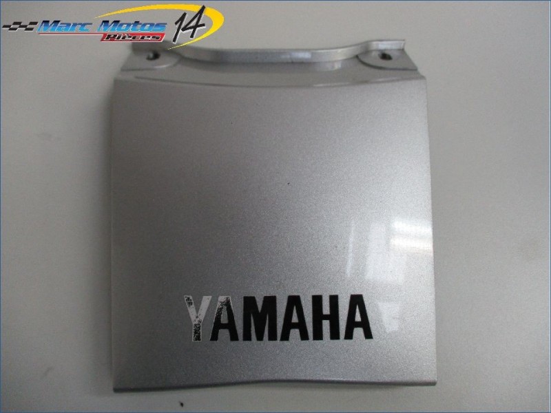 JONCTION ARRIERE DE CACHES LATERAUX YAMAHA 125 YBR 2010