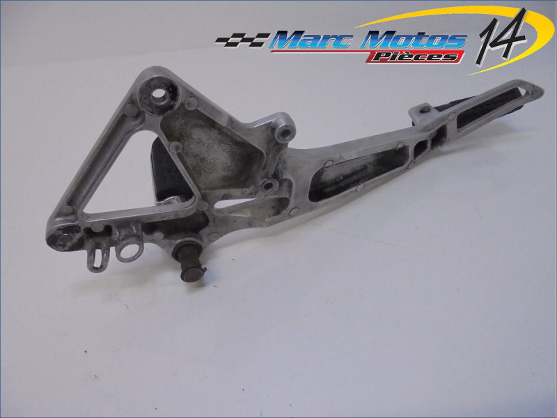 PLATINE MIXTE DROITE HONDA 600 HORNET 2000