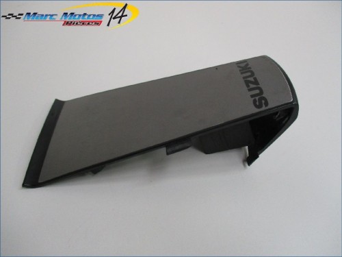 JONCTION ARRIERE DE CACHES LATERAUX SUZUKI 500 GS 2007