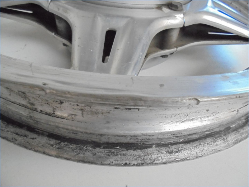 JANTE ARRIERE HONDA 900 BOL D OR 