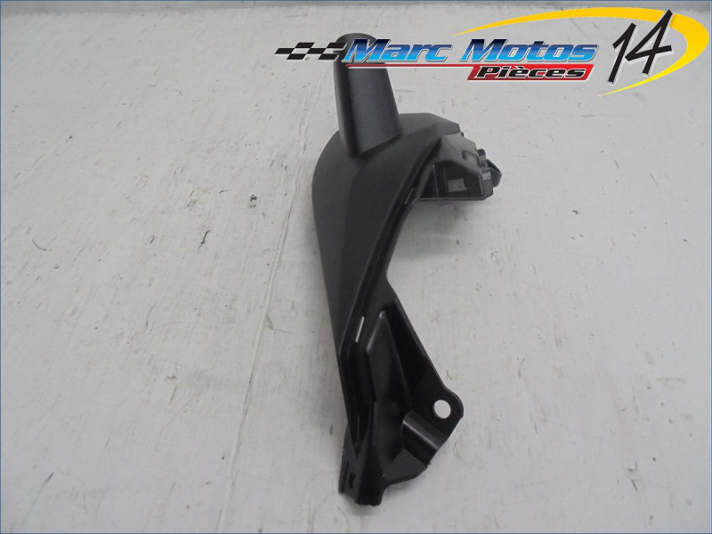 HABILLAGE DE TETE DE FOURCHE GAUCHE HONDA 125 FORZA 2015