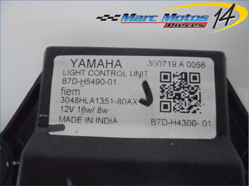 BOITIER ELECTRONIQUE D&#039;ECLAIRAGE YAMAHA MT125 2020